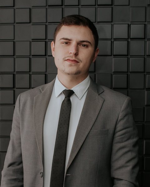 Fellipe Rosa Correia, sócio da Correia Advocacia